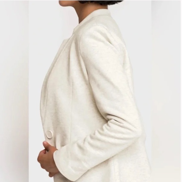 Gibsonlook Notch Collar Blazer Oatmeal NWT - Picture 3 of 10